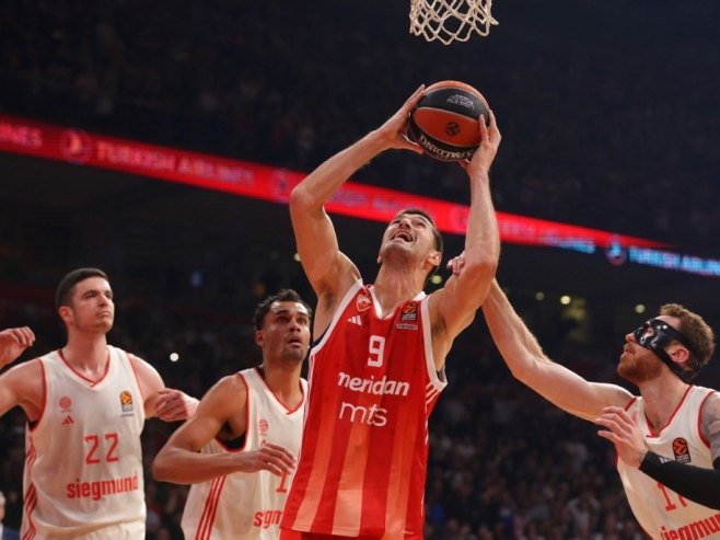 Crvena zvezda - Bajern (foto: EPA-EFE/ANDREJ CUKIC) - 