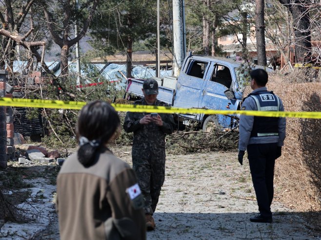 Јužna Koreja bombardovala samu sebe (VIDEO)