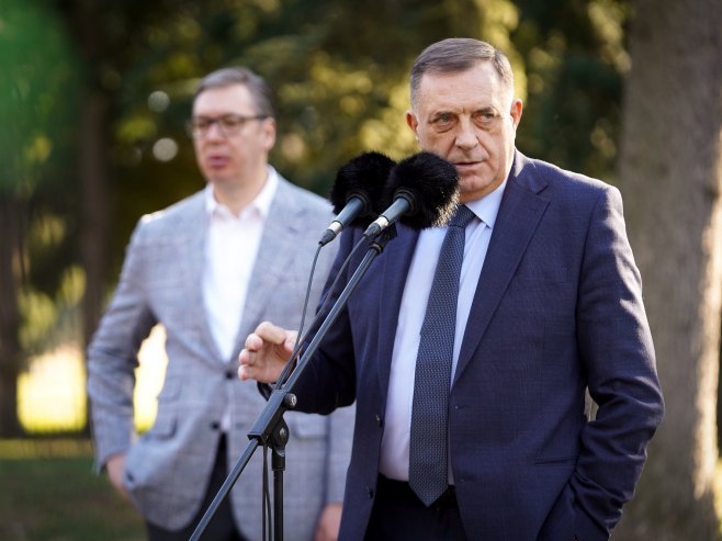 Milorad Dodik i Aleksandar Vučić (foto: TANJUG/ JADRANKA ILIĆ/ nr) - 