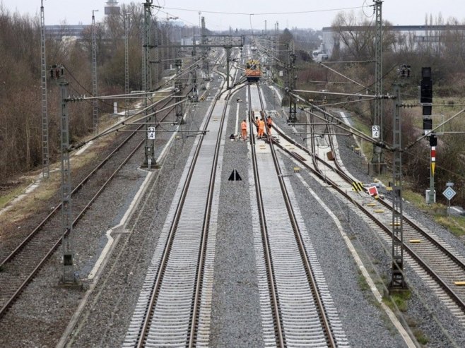 Dječak poginuo prelazaći prugu na Željezničkoj stanici u Zagrebu