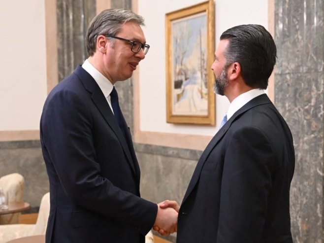 Aleksandar Vučić i Donald Tramp Mlađi (Foto: instagram.com/buducnostsrbijeav) - 