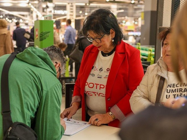 Bingo - potpisivanje inicijative - Foto: Ustupljena fotografija