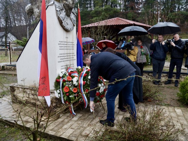 Istočno Novo Sarajevo: Osnovna škola "Sveti Sava" obilježila Dan sjećanja na stradalu djecu Srpskog Sarajeva (VIDEO)