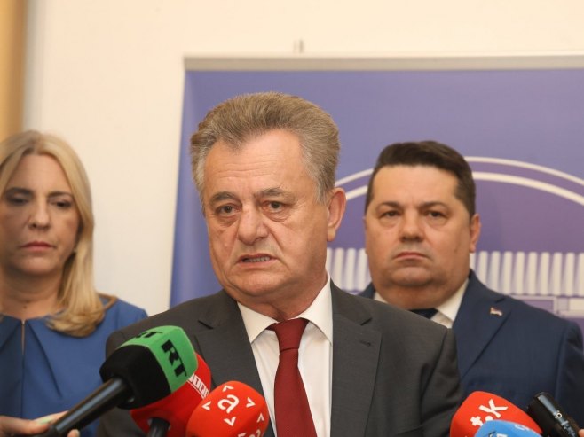 Popović: Referendum važan za donošenje budućih odluka u Srpskoj