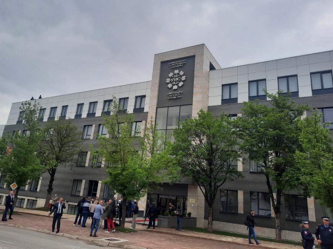 Univerzitet u Istočnom Sarajevu Univerzitet u Istočnom Sarajevu -