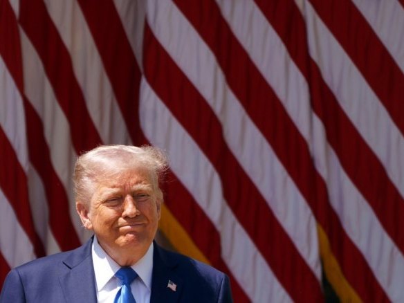 Donald Tramp (FOTO: EPA-EFE/WILL OLIVER) Donald Tramp (FOTO: EPA-EFE/WILL OLIVER) -