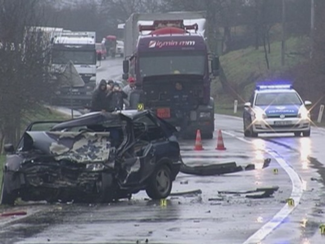 Koji su najčešći uzroci saobraćajnih nezgoda na putevima u Srpskoj i regionu? (VIDEO)
