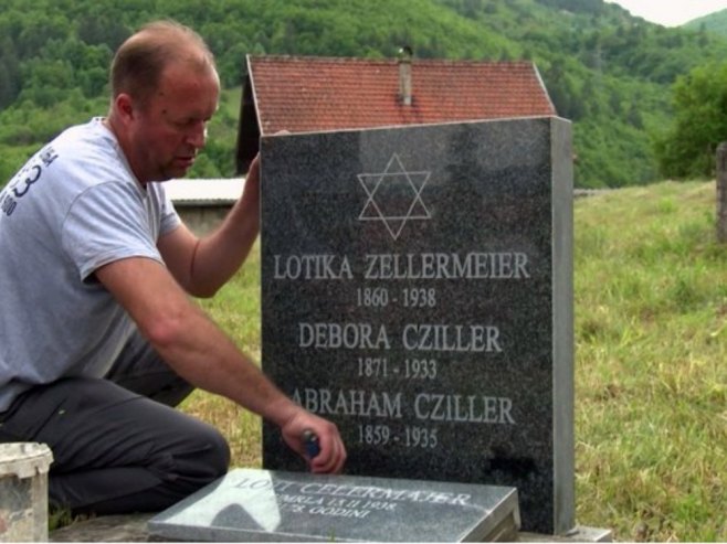 Višegrad: Čuvena Lotika iz Andrićevog romana dobila spomen obilježje (VIDEO)