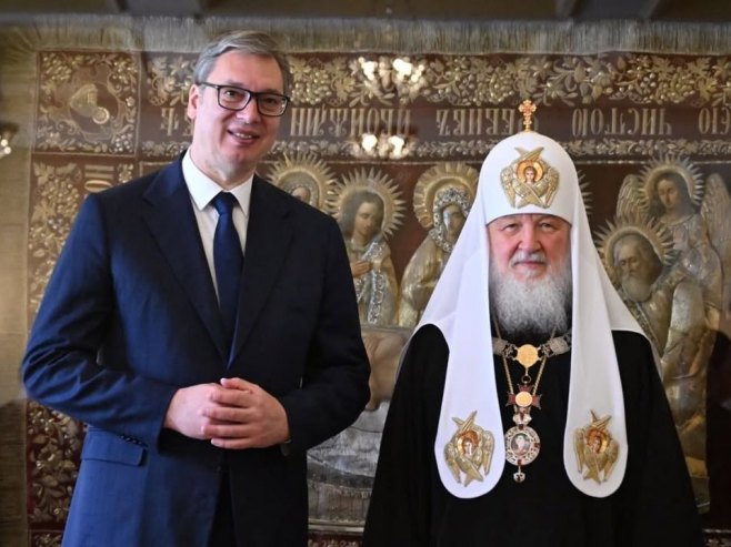 Vučić odlikovao ruskog patrijarha Kirila Ordenom Republike Srbije prvog stepena (FOTO)