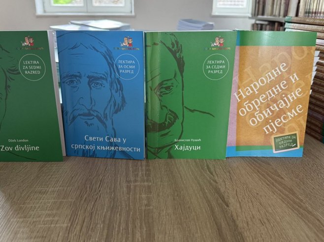 Biblioteci u Šamcu donirano 1.000 knjiga za lektiru