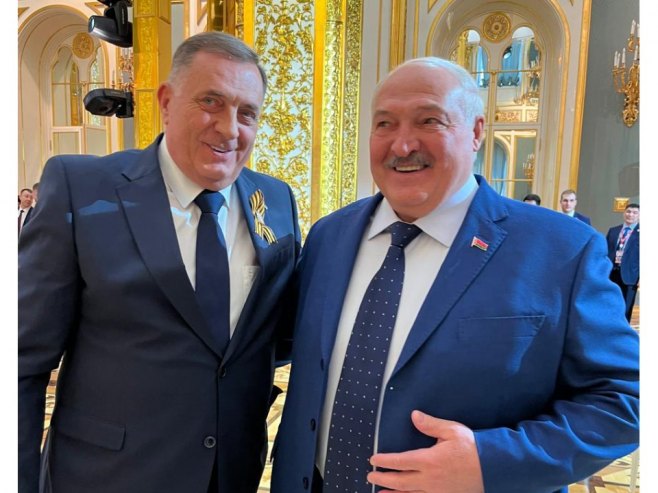 Dodik se sastao sa Lukašenkom