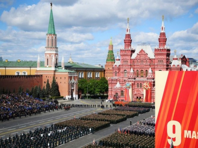 Parada u Moskvi (foto: EPA-EFE/ALEXEY MAYSHEV / HOST PHOTO AGENCY RIA NOVOSTI / HANDOUT) Parada u Moskvi (foto: EPA-EFE/ALEXEY MAYSHEV / HOST PHOTO AGENCY RIA NOVOSTI / HANDOUT) -