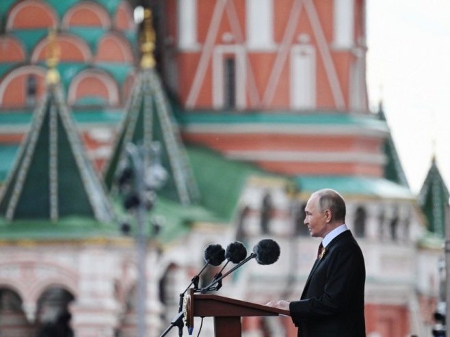 Putin: Rusija izborila slobodu i mir za cijelo čovječanstvo
