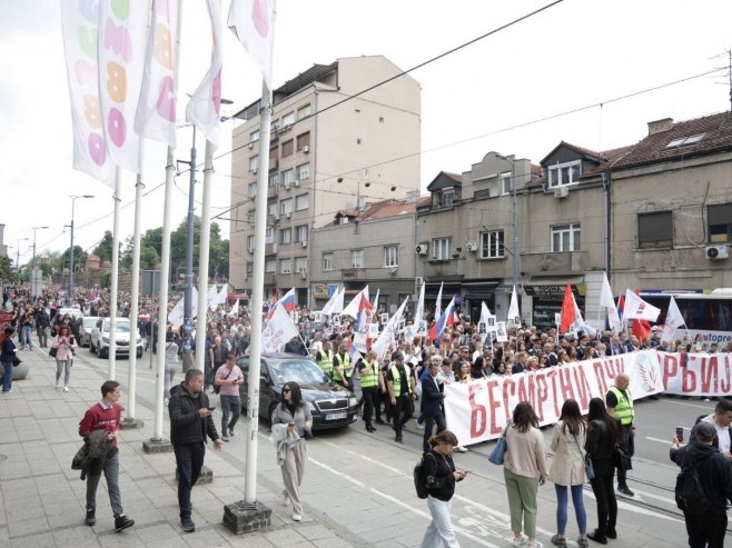 U Beogradu održan marš "Besmrtni puk"