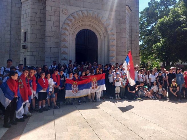 Oko 200 hodočasnika u litiji od Trebinja do Mrkonjića