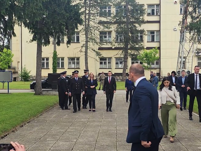 Centralna svečanost povodom obilježavanja Dana Vojske Republike Srpske (FOTO/VIDEO)