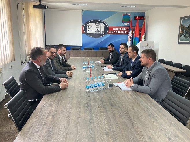 Srbija planira i dalje da finansira projekte u Srpskoj; Klokić sa geneleralnim konzulom Srbije