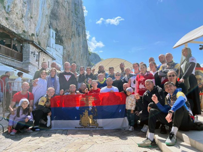 Vlaseničanke učestvovale u hodočašću do manastira Ostrog