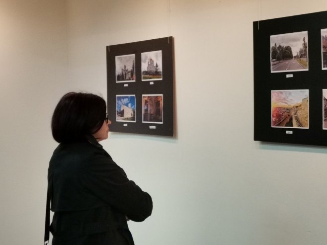 Otvorena izložba umjetničkih fotografija "Dvije otadžbine"