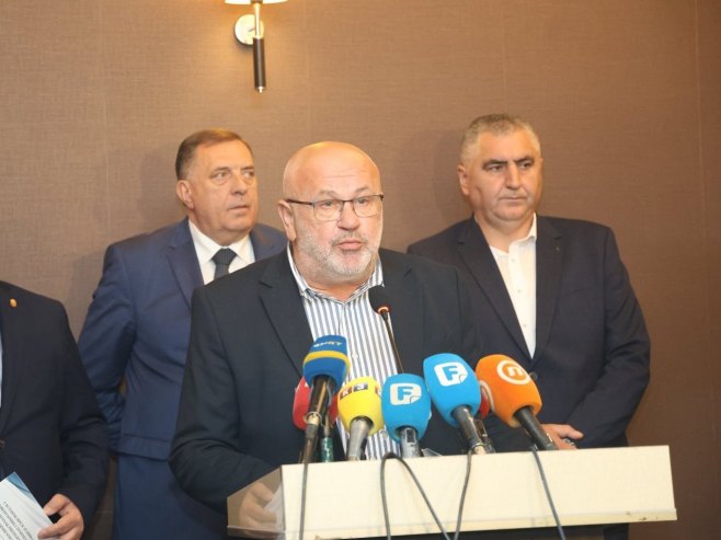 Milunović: Stranke iz FBiH odbile ponuđenu ruku (VIDEO)