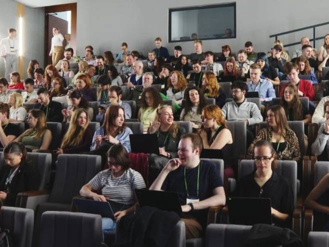 Banjaluka- sjednica Generalne skupština Evropske unije studenata Banjaluka- sjednica Generalne skupština Evropske unije studenata - Foto: RTRS