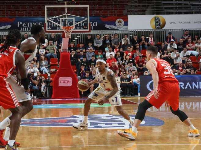 Utakmica Igokea - Crvena zvezda, arhivska fotografija - Foto: ZIPAPHOTO/Borislav Zdrinja