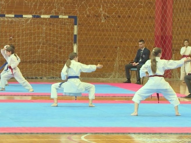 Karate klub "Sinđelić" pobjednik Memorijalnog turnira "Rajko i Mladen Crnobrnja" (VIDEO)
