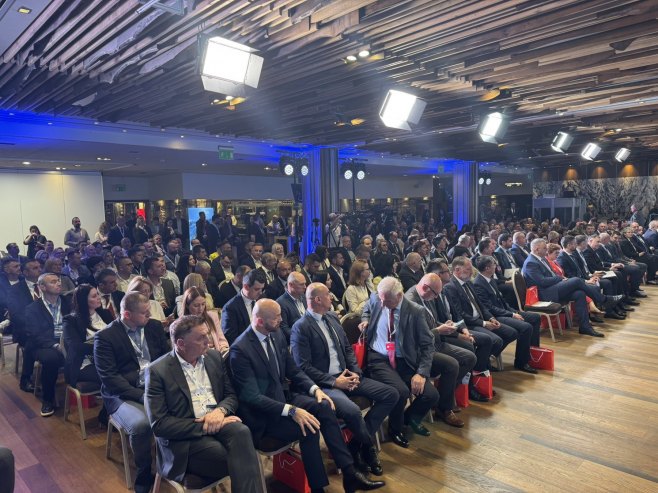 Otvoren 8. Јahorina ekonomski forum - glavna tema plan rasta za zapadni Balkan (FOTO)