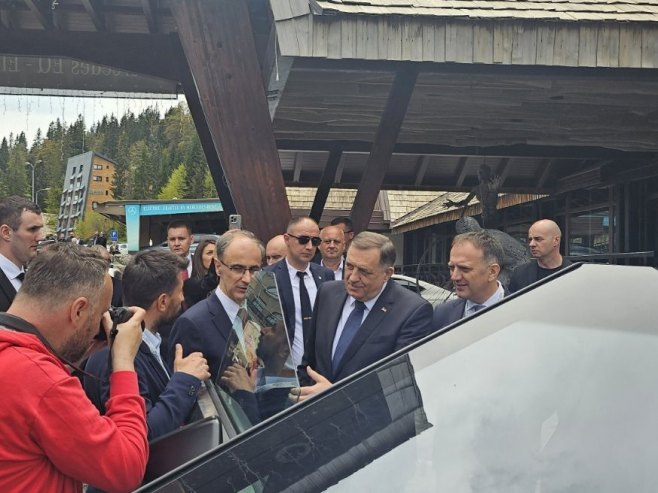 Milorad Dodik i Đuro Macut Milorad Dodik i Đuro Macut - Foto: RTRS