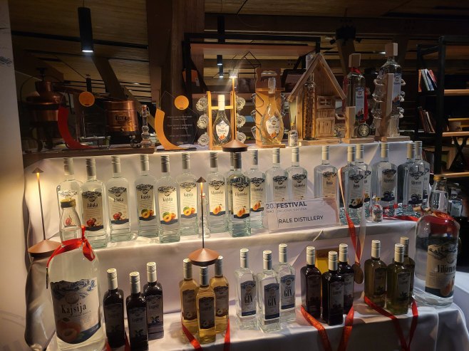 Na Јahorini regionalni festival vina okupio 21 izlagača