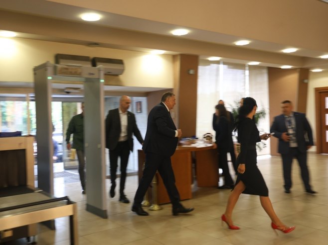 Predsjednik Srpske stigao u NSRS pred početak posebne sjednice Parlamenta