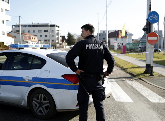 Prevrnula se cisterna sa 9.000 litara dizela
