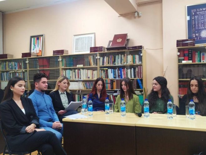 21. Majski susreti - promocija mladih pisaca u Narodnoj biblioteci u Prijedoru