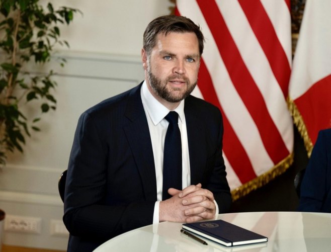 DŽej Di Vens: Kraj američke dominacije, kraj beskonačnih ratova