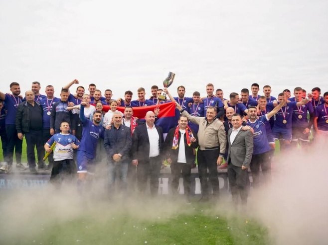 FK Laktaši i predsjednik Srpske Milorad Dodik (Foto: FK Laktaši) FK Laktaši i predsjednik Srpske Milorad Dodik (Foto: FK Laktaši) - Foto: Ustupljena fotografija