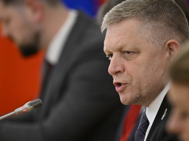 Robert Fico (foto: EPA-EFE/ALEXANDER NEMENOV) Robert Fico (foto: EPA-EFE/ALEXANDER NEMENOV) -