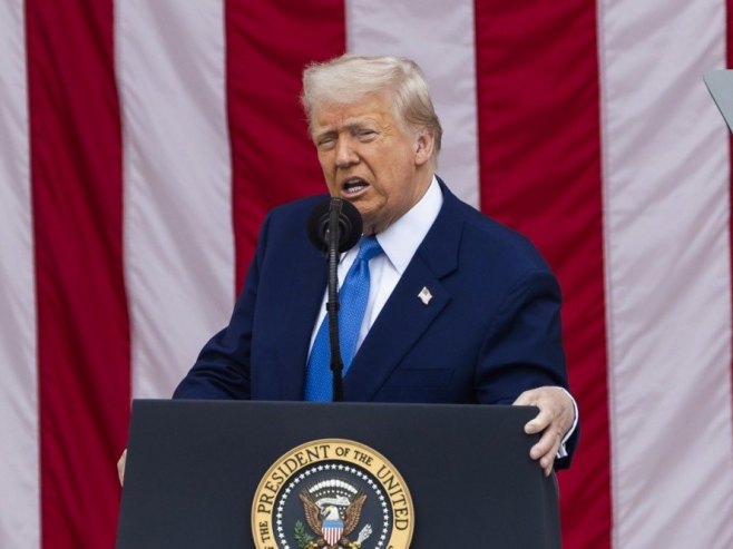 Donald Tramp (Foto: EPA-EFE/JIM LO SCALZO) Donald Tramp (Foto: EPA-EFE/JIM LO SCALZO) -