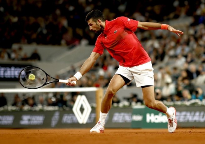 Novak Đoković (Foto: EPA-EFE/YOAN VALAT) Novak Đoković (Foto: EPA-EFE/YOAN VALAT) -