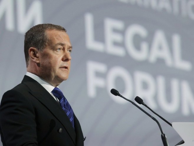 Dmitrij Medvedev (foto:EPA-EFE/EKATERINA SHTUKINA / SPUTNIK / GOVERNMENT PRESS SERVICE / POOL MANDATORY CREDIT) Dmitrij Medvedev (foto:EPA-EFE/EKATERINA SHTUKINA / SPUTNIK / GOVERNMENT PRESS SERVICE / POOL MANDATORY CREDIT) -