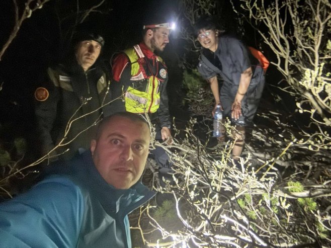 Gorska služba spasavanja evakuisala Indijca Gorska služba spasavanja evakuisala Indijca - Foto: SRNA