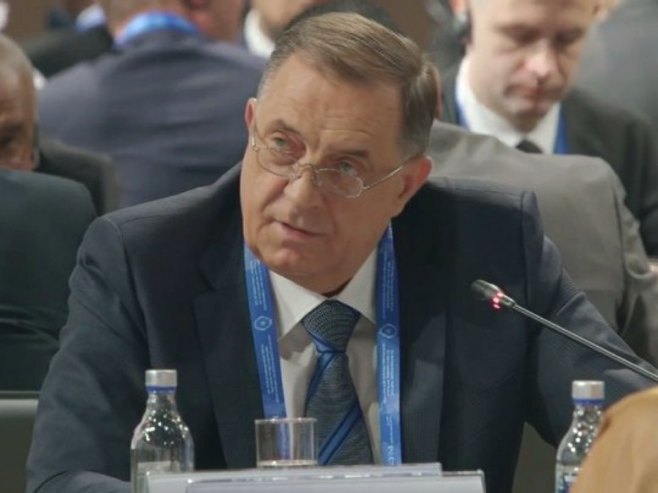 Dodik na Međunarodnoj konferenciji u Moskvi: Stvara se novi balans moći; Zapad više ne može nametati svoja pravila (VIDEO)