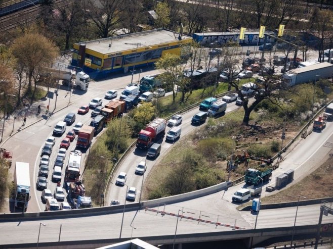 Gugl navigacija napravila haos na njemačkim putevima (FOTO)