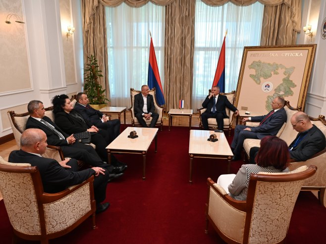 Višković sa delegacijom Udruženja hirurga: Srpska napravila ogroman iskorak u razvoju zdravstvenog sektora