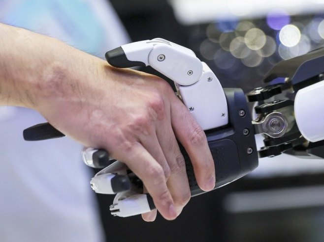 AI (FOTO: EPA-EFE/FAZRY ISMAIL/ilustracija) AI (FOTO: EPA-EFE/FAZRY ISMAIL/ilustracija) -