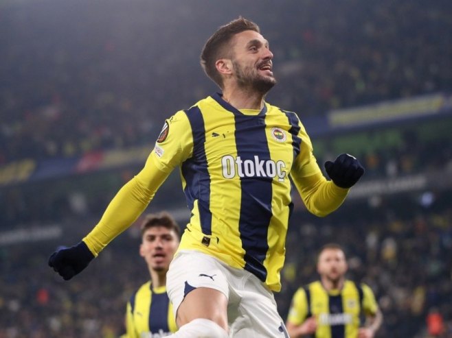 Dušan Tadić od sutra nije u Fenerbahčeu