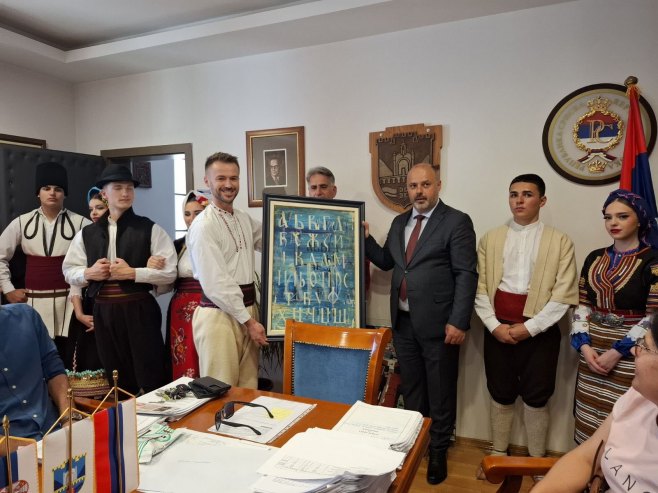 Višegrad - prijem kod načelnika Višegrad - prijem kod načelnika - Foto: SRNA