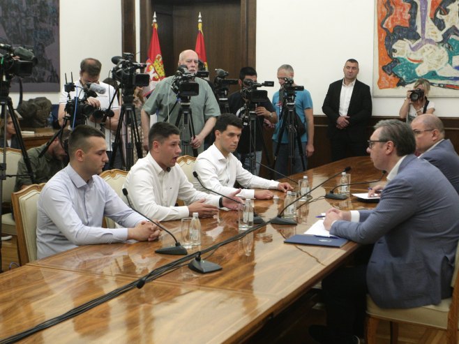 Vučić zamolio studente koji žele da uče da ne štrajkuju glađu: Veoma sam zabrinut