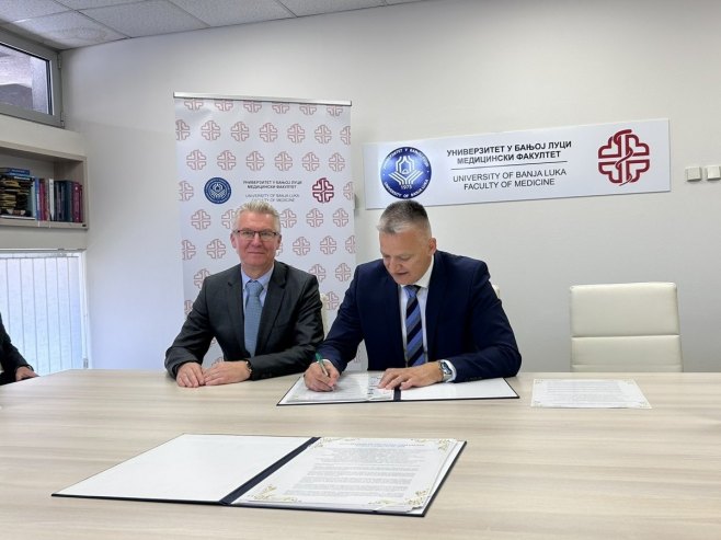 Na Medicinskom falutetu u Banjaluci potpisan Sporazum o saradnji farmaceutskih i medicinskih fakulteta iz regiona (VIDEO)