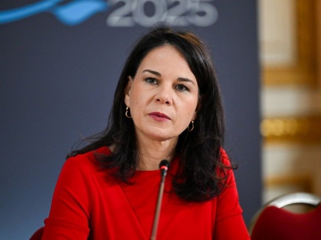 Analena Berbok (foto: EPA-EFE/CHRIS J. RATCLIFFE) Analena Berbok (foto: EPA-EFE/CHRIS J. RATCLIFFE) -