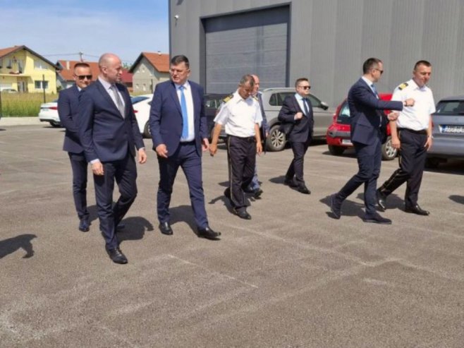 U Brodu počeo sa radom novi carinski terminal